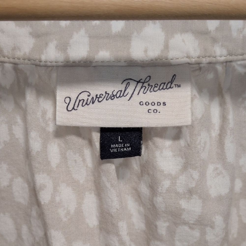 Universal Thread Cream Puff-Sleeve Button Front B… - image 2